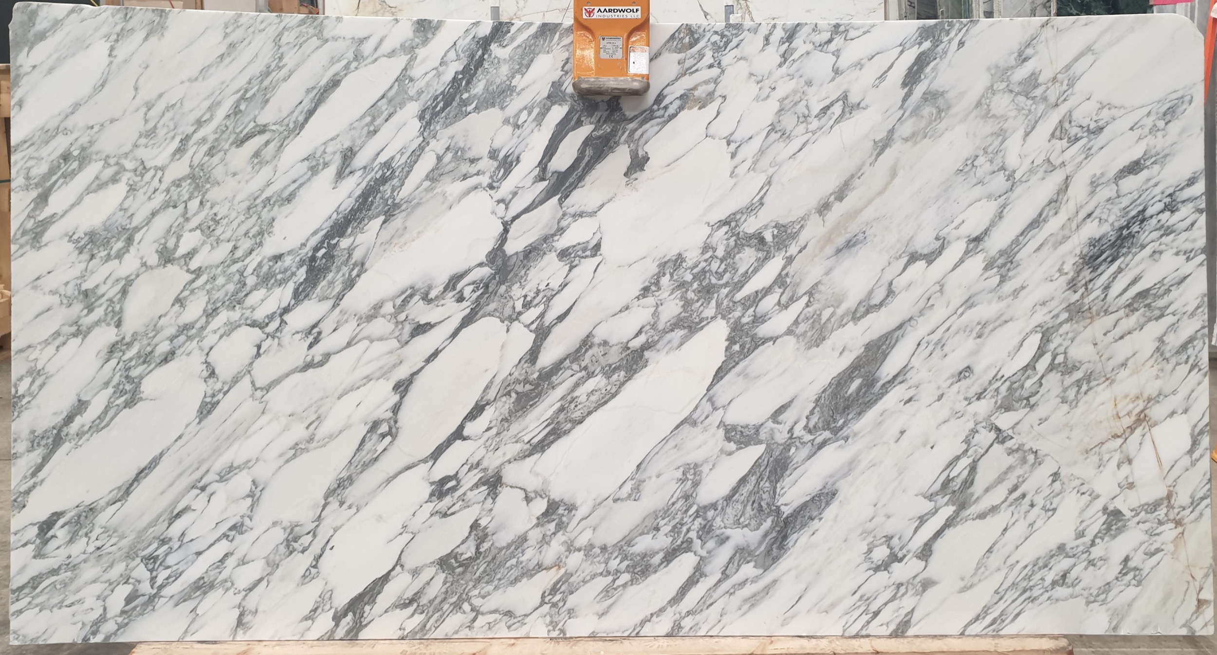 Corchia Honed - Perth - Slab No. 315BO - 2700x1490x20mm.jpg