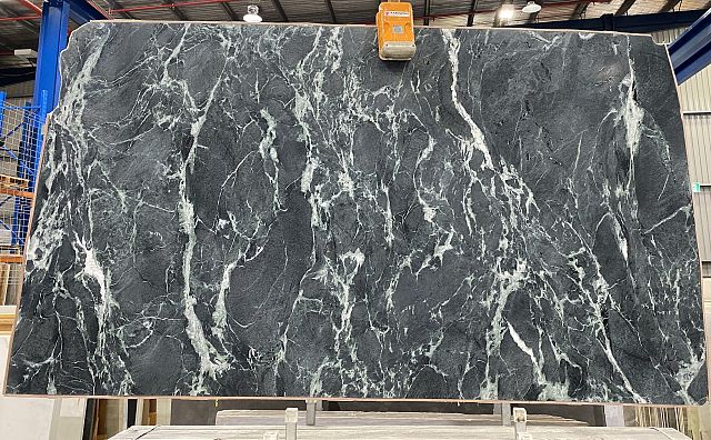 Predia Honed 20mm - 19 - Slab No. 337S - 3250x1770.JPG