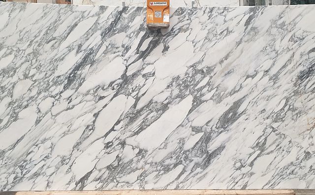 Corchia Honed - Perth - Slab No. 315BO - 2700x1490x20mm.jpg