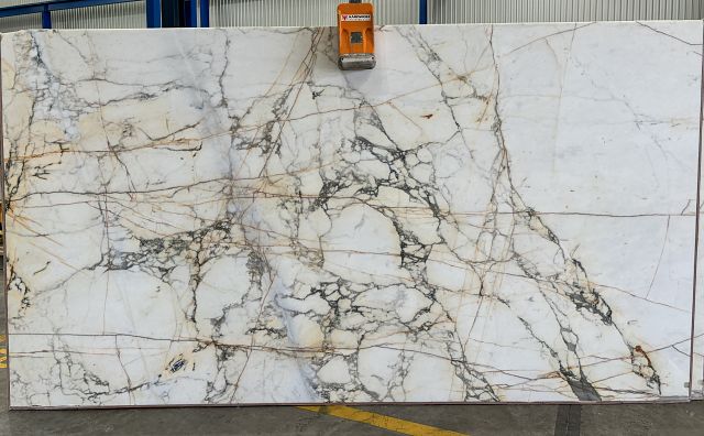 Paonazzo Honed 20mm - 16 - Slab No. 405P 3370 x 1820 2.JPG