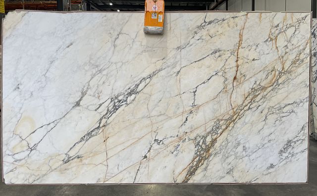 Paonazzo Honed Slab 20mm_932S-300169 2.JPG